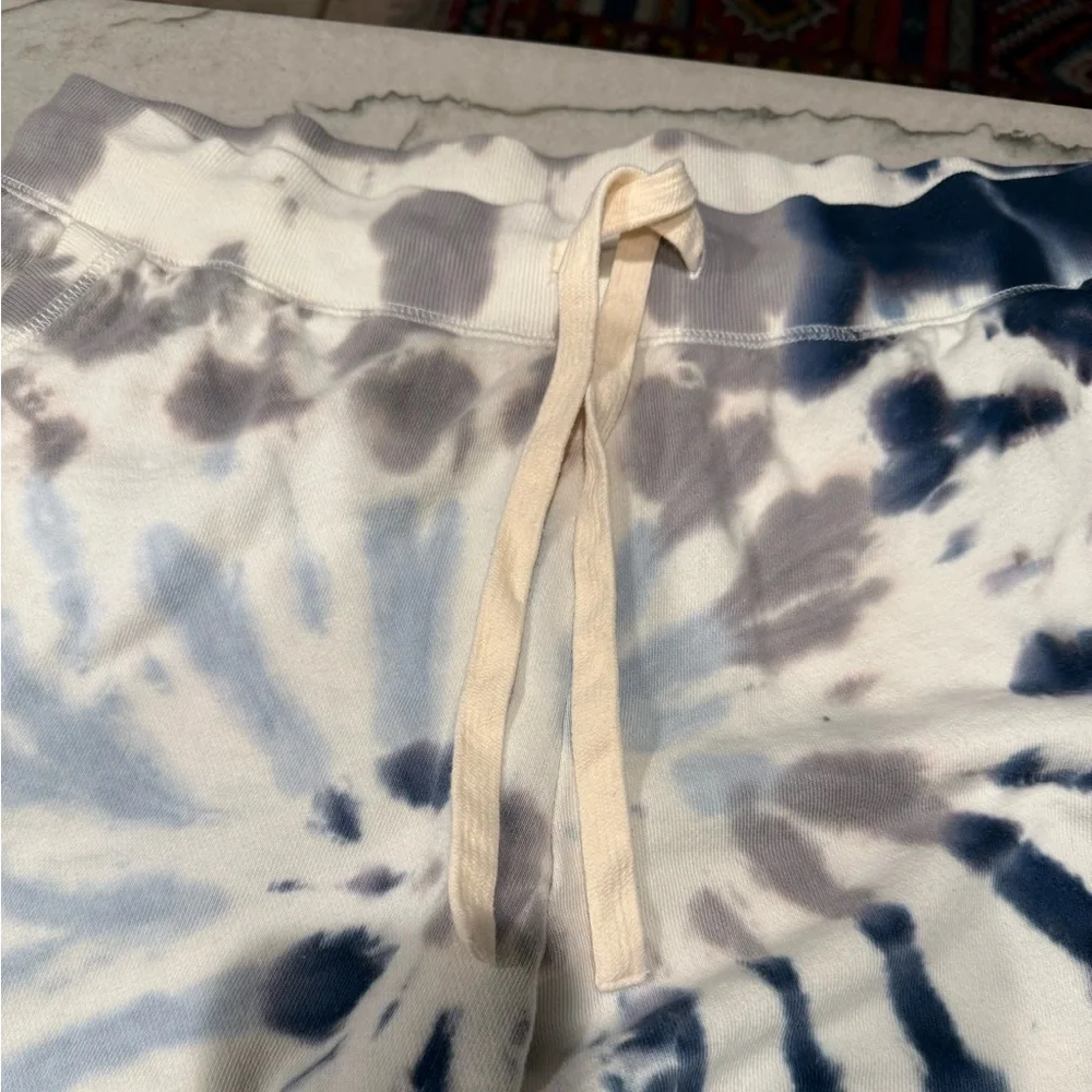 Z Supply Tie-Dye Joggers - Picture 4 of 16
